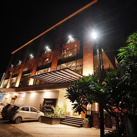 ホテル Cmk Habitat Centre Kochi エクステリア 写真