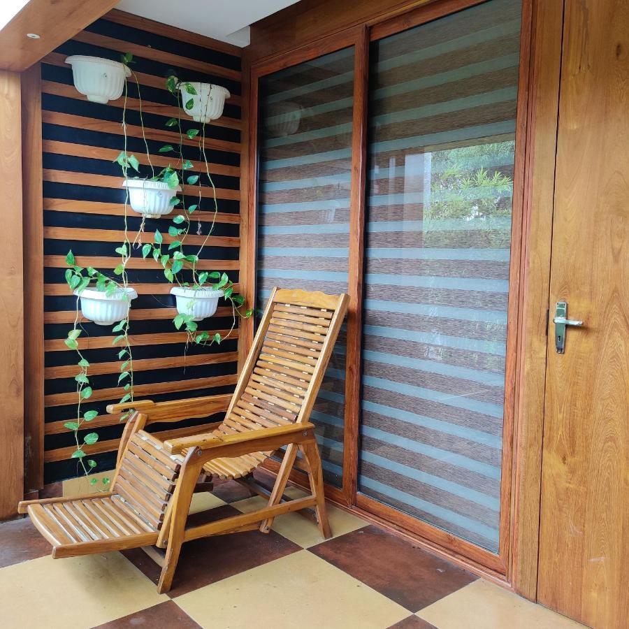 ホテル Cmk Habitat Centre Kochi エクステリア 写真