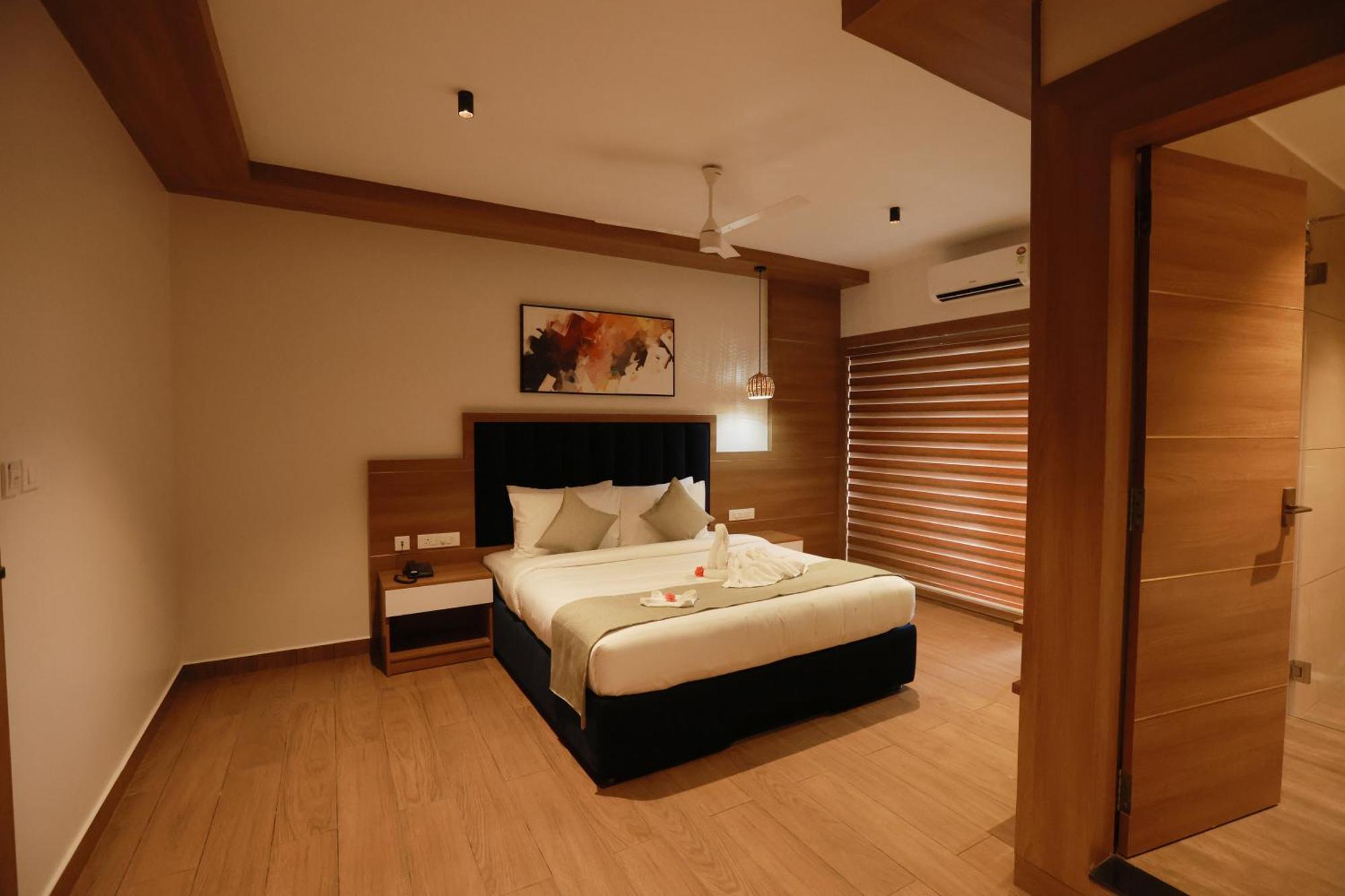 ホテル Cmk Habitat Centre Kochi エクステリア 写真