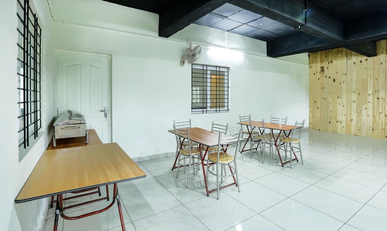 ホテル Cmk Habitat Centre Kochi エクステリア 写真